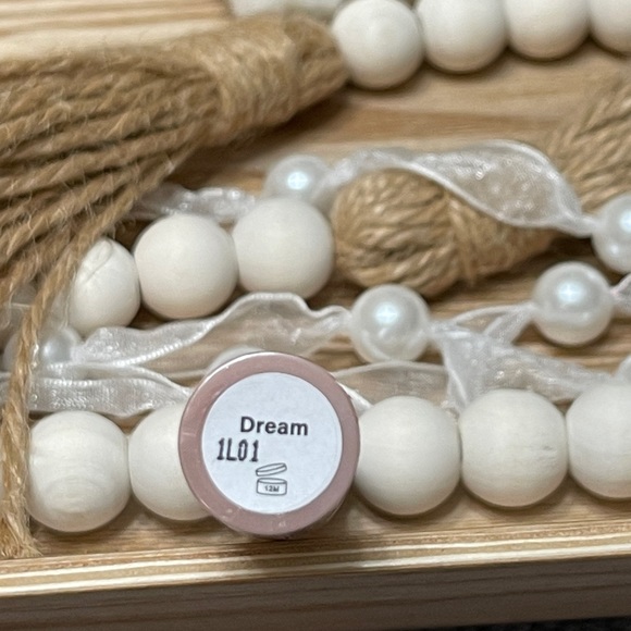 PINKLIPPS COSMETICS Tinted Lip Balm in “Dream” - Picture 4 of 6